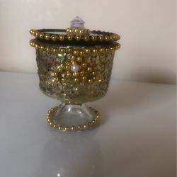 Make up sponge holder very beautiful never used