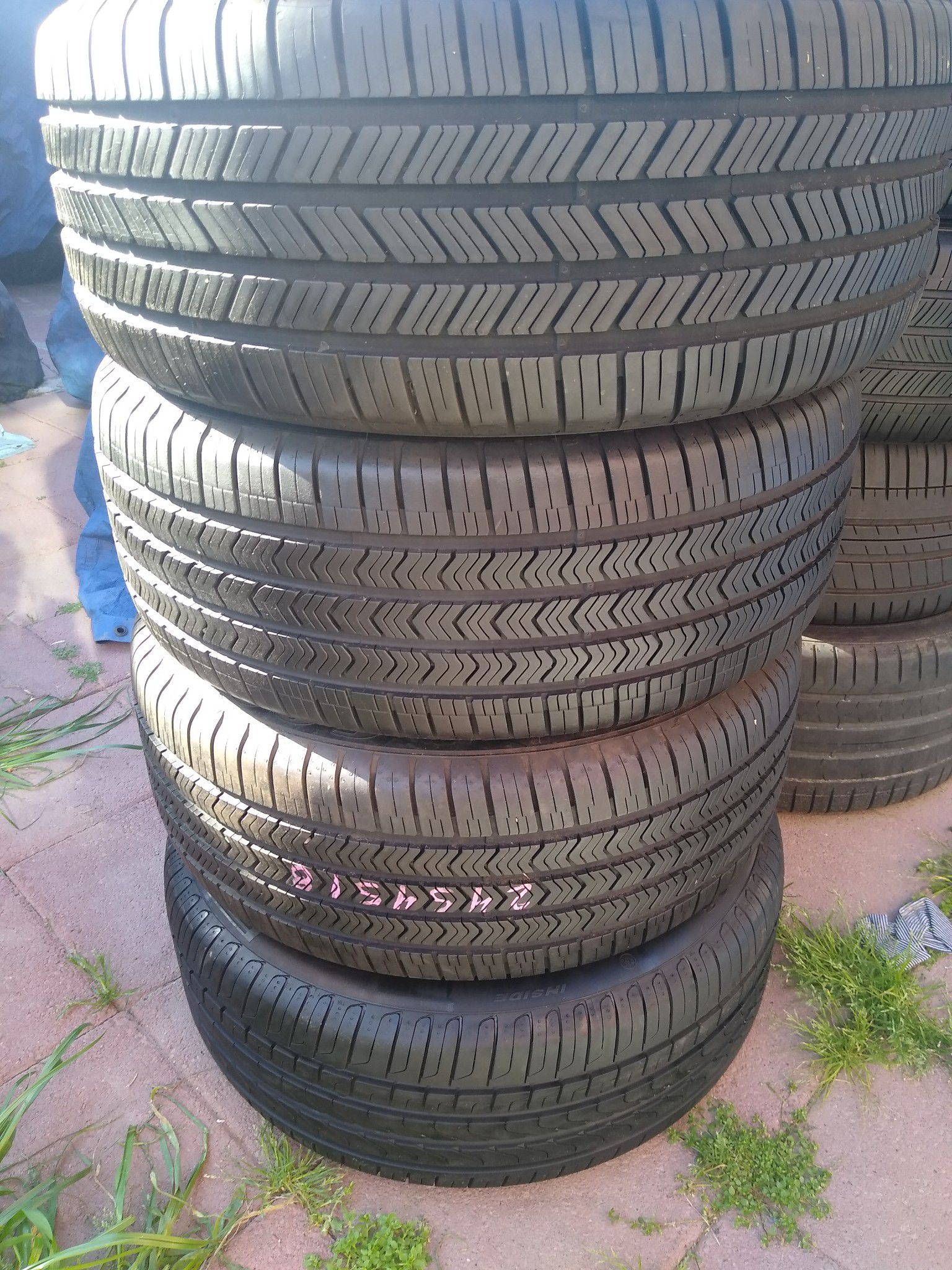 4 tires size 245/45/R18 like new condition.