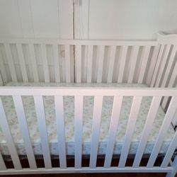 Baby Crib 