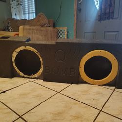 Speaker Boxes Well Condition $70- Brilliant Blue Contacts $20  -Michael kors  Purse _$50