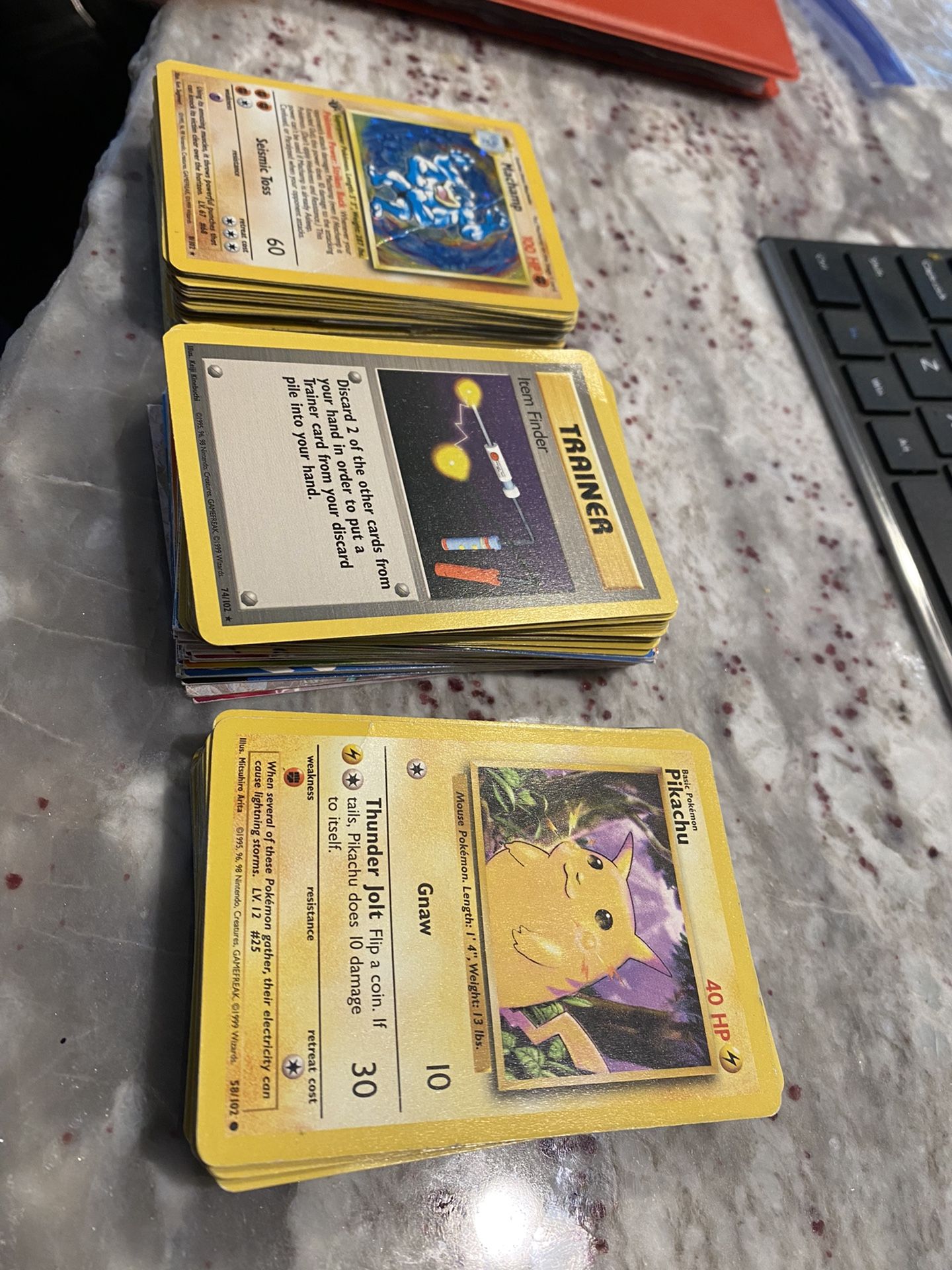 130+ Pokémon Cards 