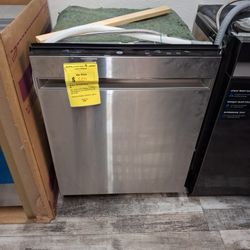 GE 24 In Built-in Stainless Steel Top Control Dishwasher 51 dBA