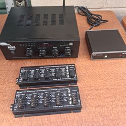 Pyle PCM30A Compact Mini Home Power Amplifier with Bluetooth, FM radio, and USB/SD card readers. 