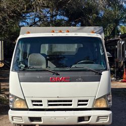 2006 Isuzu NPR/ GMC 4500 Crew Cab Chipper/Box Dump Truck