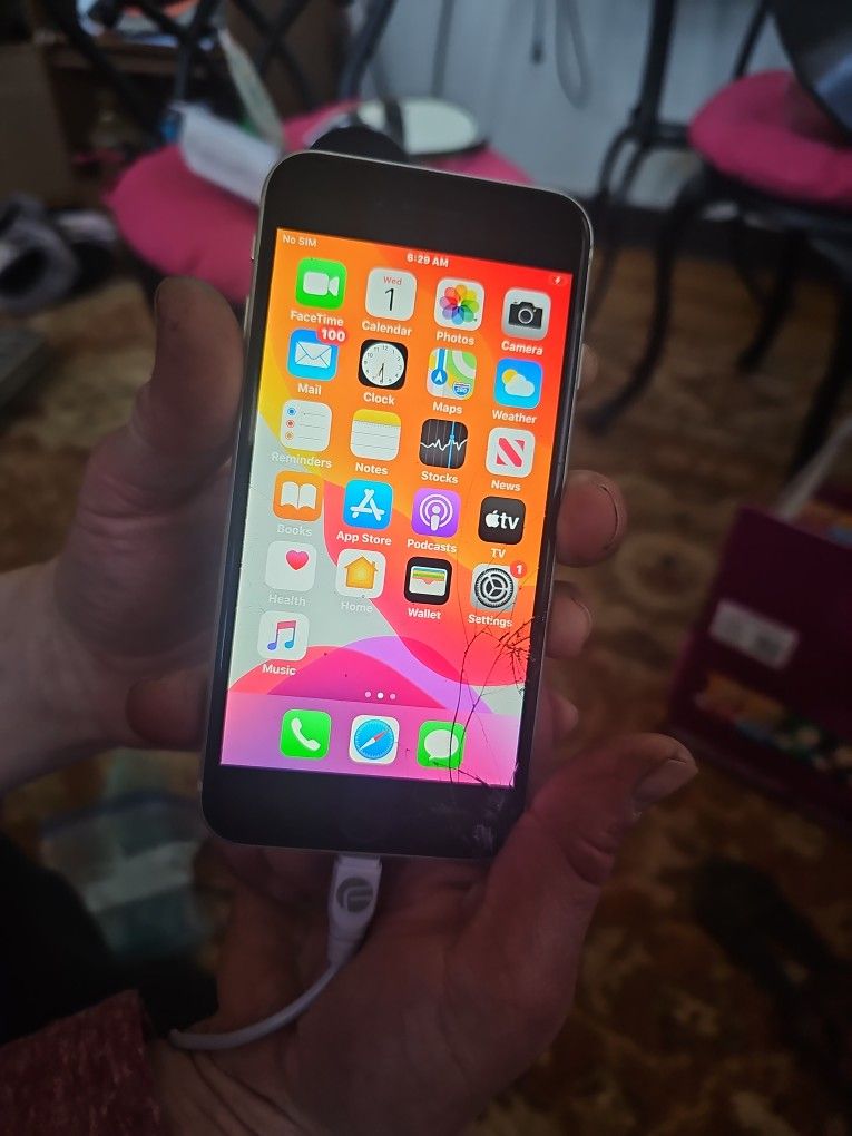 Working Iphone SE