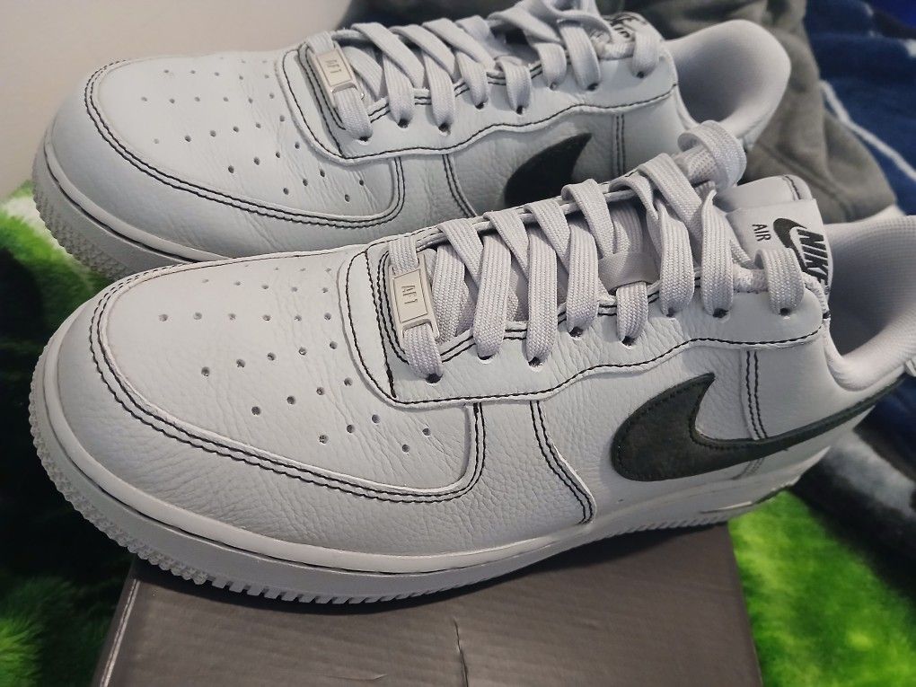 Nike Air Force 1