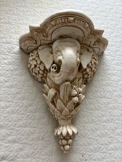 GANESHA CORBEL GARDEN WALL PLAQUE, 11.5 INCHES H X 10.5 INCHES W X 6 INCHES  Heavy  Looks like it’s made of plaster No breaks or wear Excellent condit