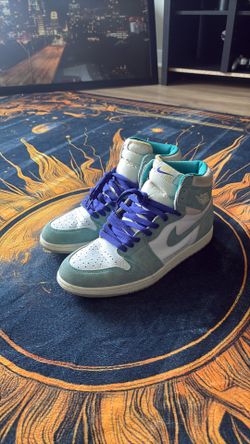 JORDAN 1 HI (SIZE 11)