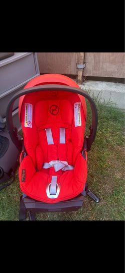 CIBEX PLANITUM CARSEAT