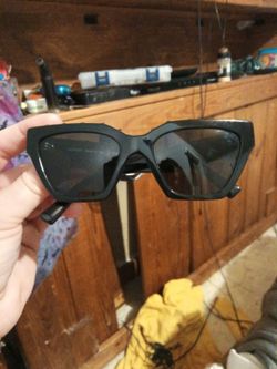 AUTHENTIC VALENTINO SUNGLASSES