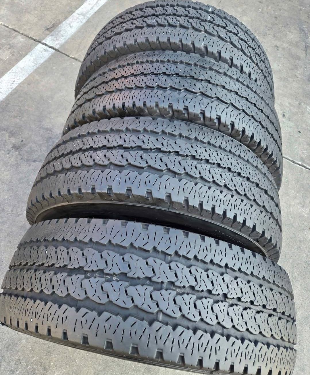 265 70 17 Vendo Un Seth De Llantas De La Marca FIRESTONE