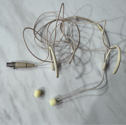Over ear hanging mic