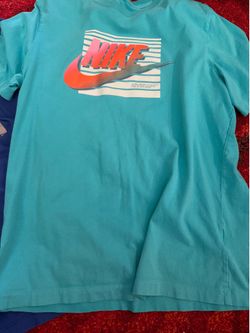 Nike t shirts Men’s size Medium