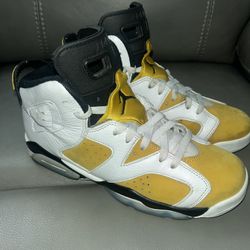 Jordan 6 Yellow Ochre Size 6.5 Mens/8 Womens