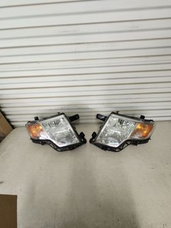 2007 , 2008 , 2009 , 2010 Ford Edge headlights