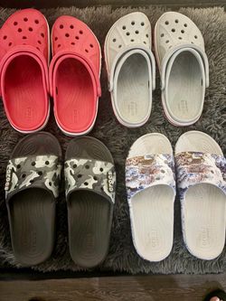Crocs Lot of 4  size 6 men’s and size 8 women