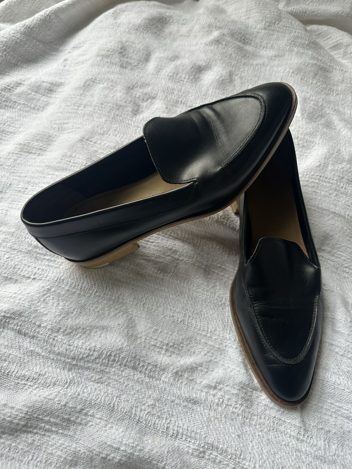Everlane Black Leather Loafers 8