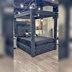 Black Color King Or Queen  Canopy Bed Frame