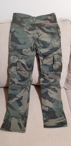 Boys Wrangler Camo pants. Size 10 slim
