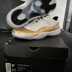 DS Jordan 11 “Gold Ceremony”