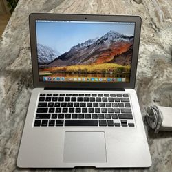 MacBook Air 13 Inch
