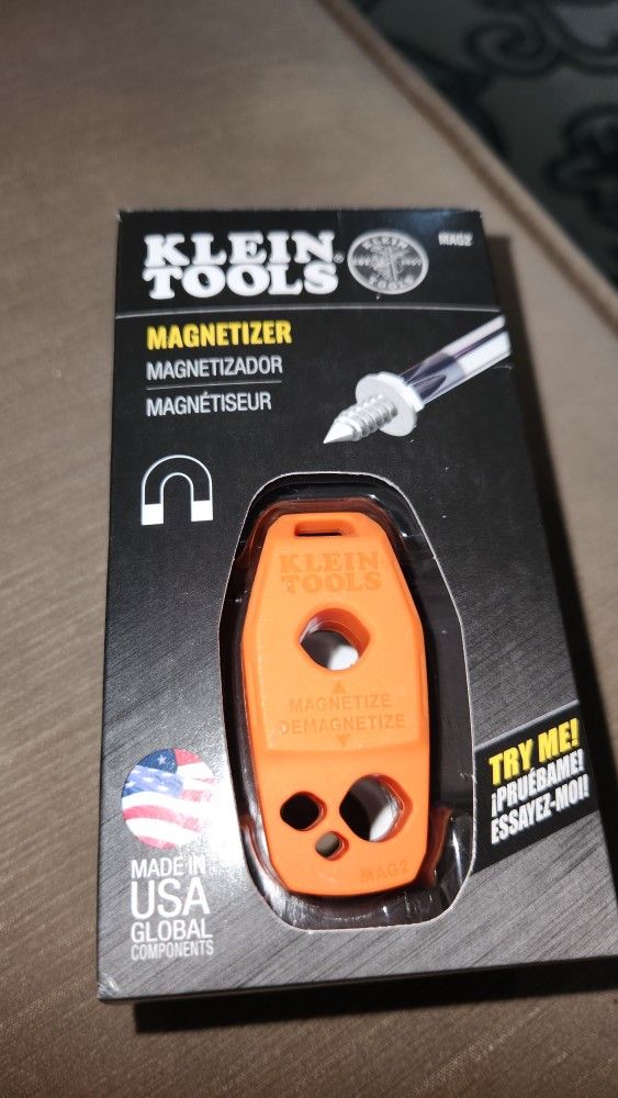 Klein Tools Magnetizer