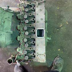 5.9 Cummins Head