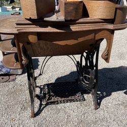 Singer Sewing Machine Table
