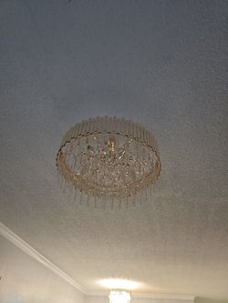 Chandelier 