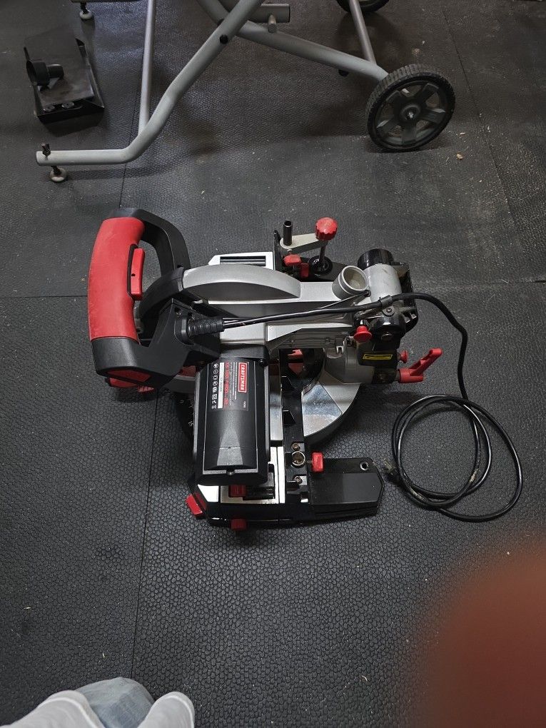 Craftsman 10-Inch Compound Miter Saw