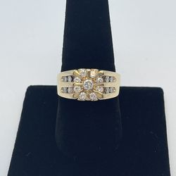 Gold Diamond Ring  14K 