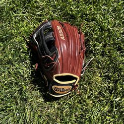 Lefty A2000 Glove Outfield 