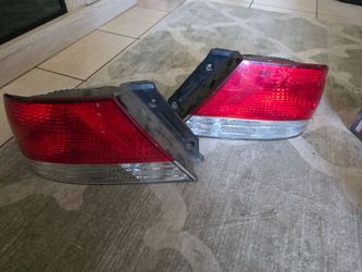 Mitsubishi Lancer 2002 2003 Tail Light Left and Right
