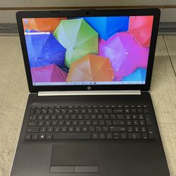 HP Notebook 15-da0014dx 12.0 GB RAM 128 GB HD i5 1.60GHz Touchscreen