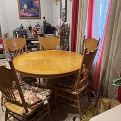 Table with 6 Chairs and China Cabinet