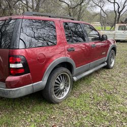 2006 Ford Explorer