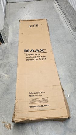 MAAX Corner Glass Shower Doors