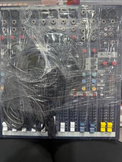 Soundcraft mixer EPM 8