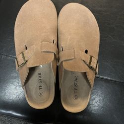 Slides/sandals sz 9