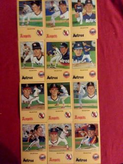 Full Set Of 12 Nolan Ryan Postcards