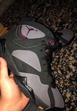 Bordeaux 7s size 9
