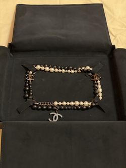Chanel pearl necklace