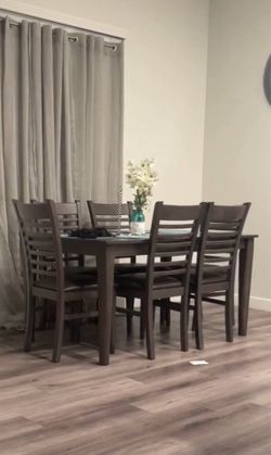Dinning table (read)