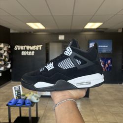 Jordan 4 White Thunder Size 8 Available In Store!