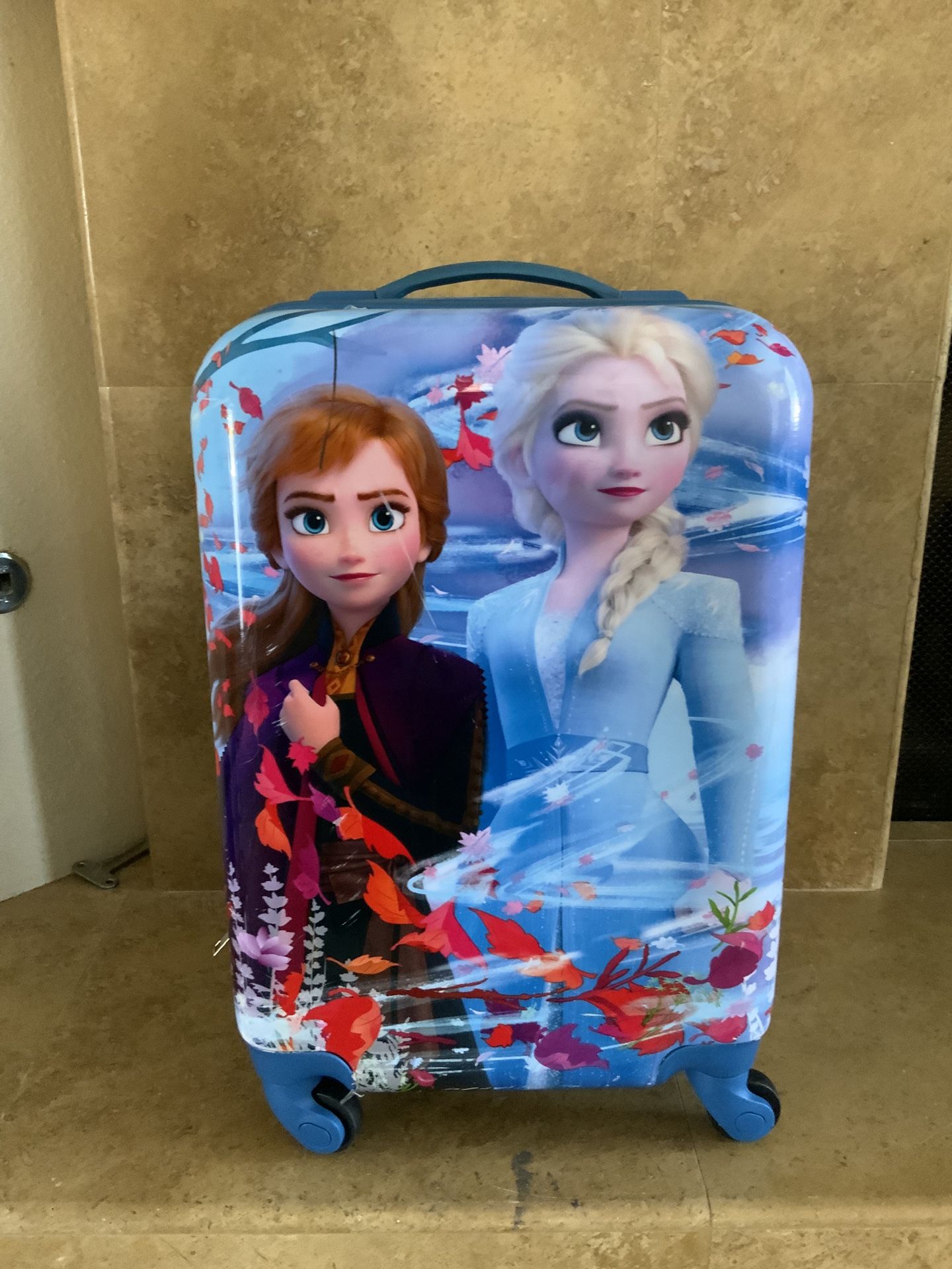 Carry On Disney Frozen 2 Elsa Anna Rolling Suit Case Travel Bag Suitcase