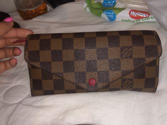 LV wallet