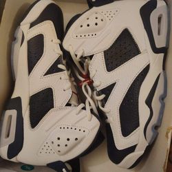 Jordan  Retro 6 Size 7 Men's Brand New