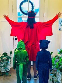 Hlloween costume: PJ Mask