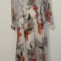 NWOT Kate and Lily Summer dress transparent white flowers 