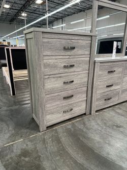 Chest 5 PC